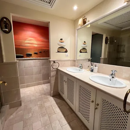 Luxury And Relax In * ماربيا