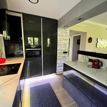 Luxury And Relax In * מארבלה