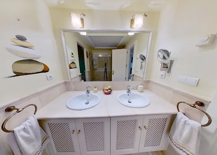 Апартаменты Luxury And Relax In *