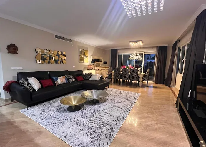 Luxury And Relax In ماربيا